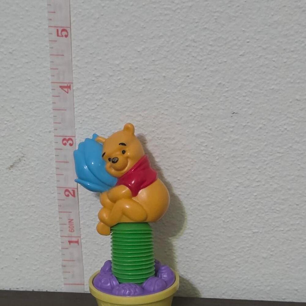 1990s Winnie the Pooh toy with blue balloon and green expandable tube #disney #b